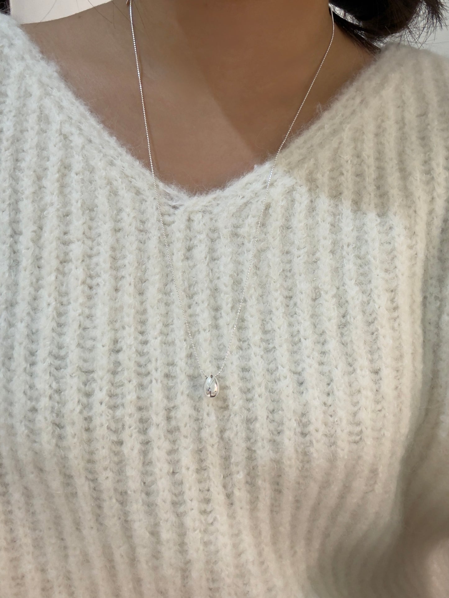 穿搭必備🤍輕量感水滴長鏈毛衣鏈
