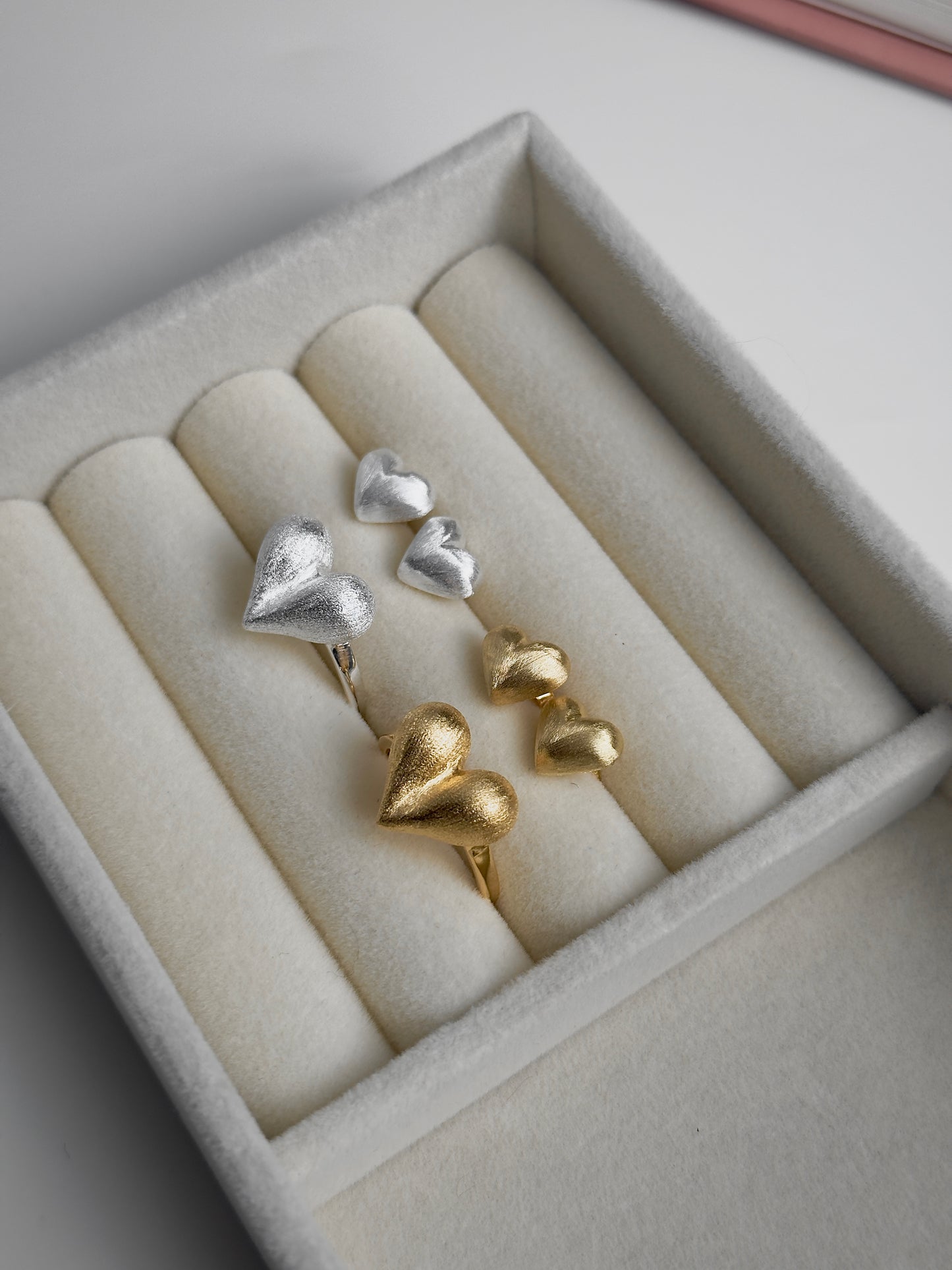 重磅推薦💖立體霧面愛心耳環