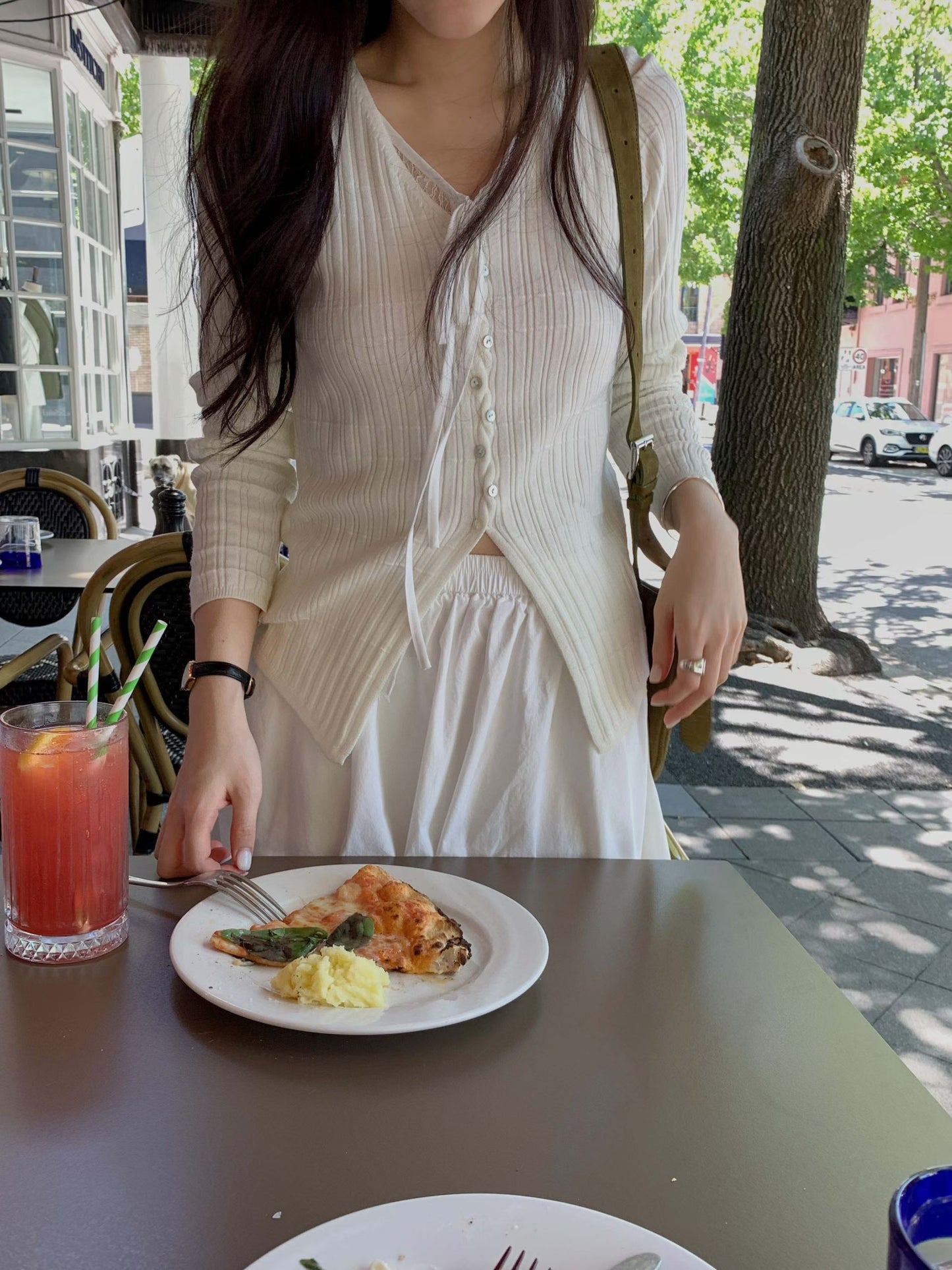 F01針織蕾絲彈性上衣