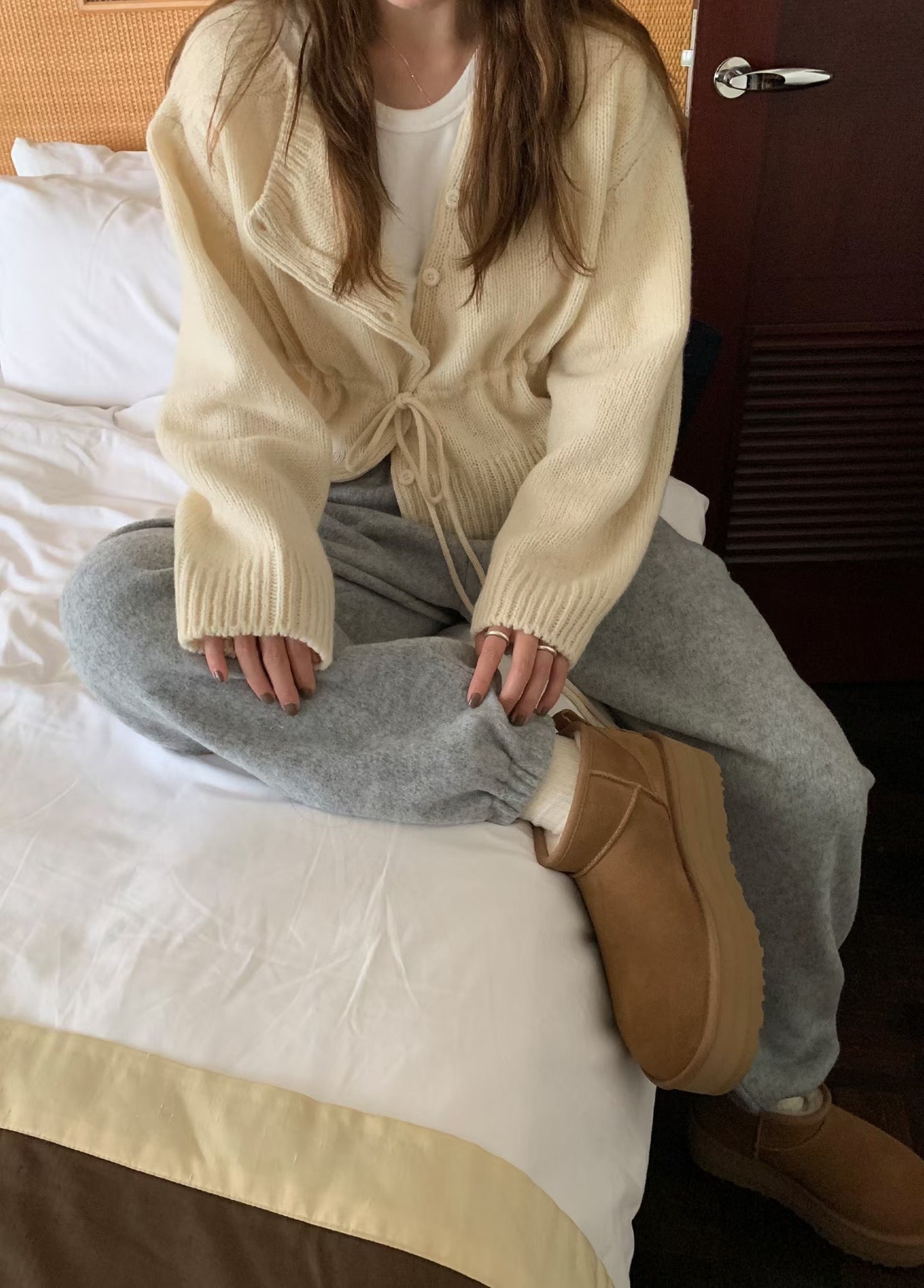 100%羊毛🦙溫柔綁帶抽繩針織外套