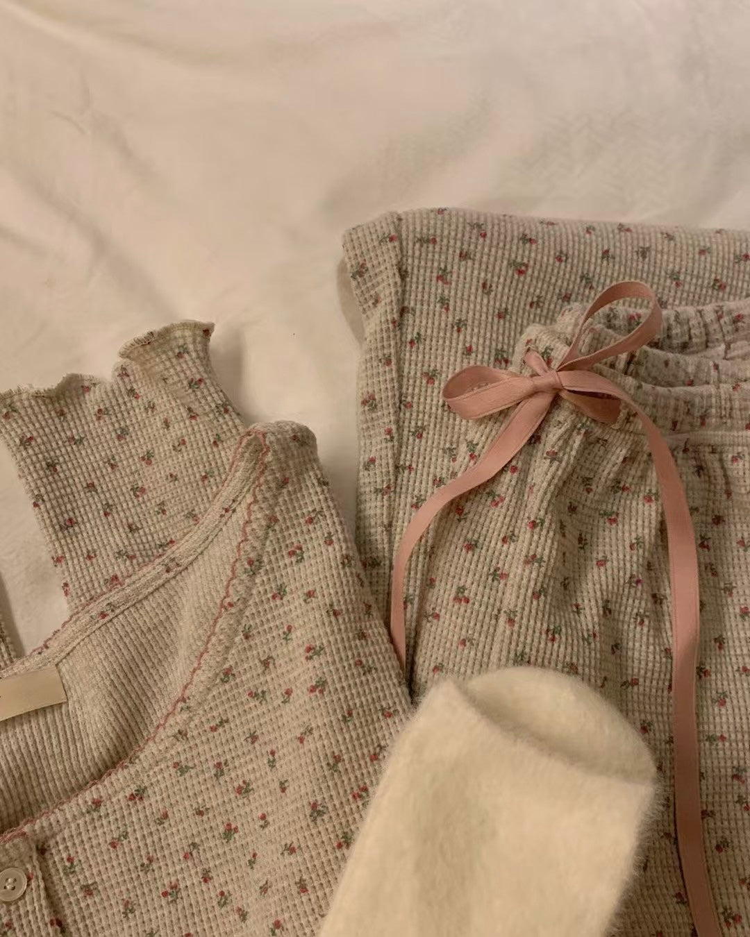 花朵羅紋睡衣套裝