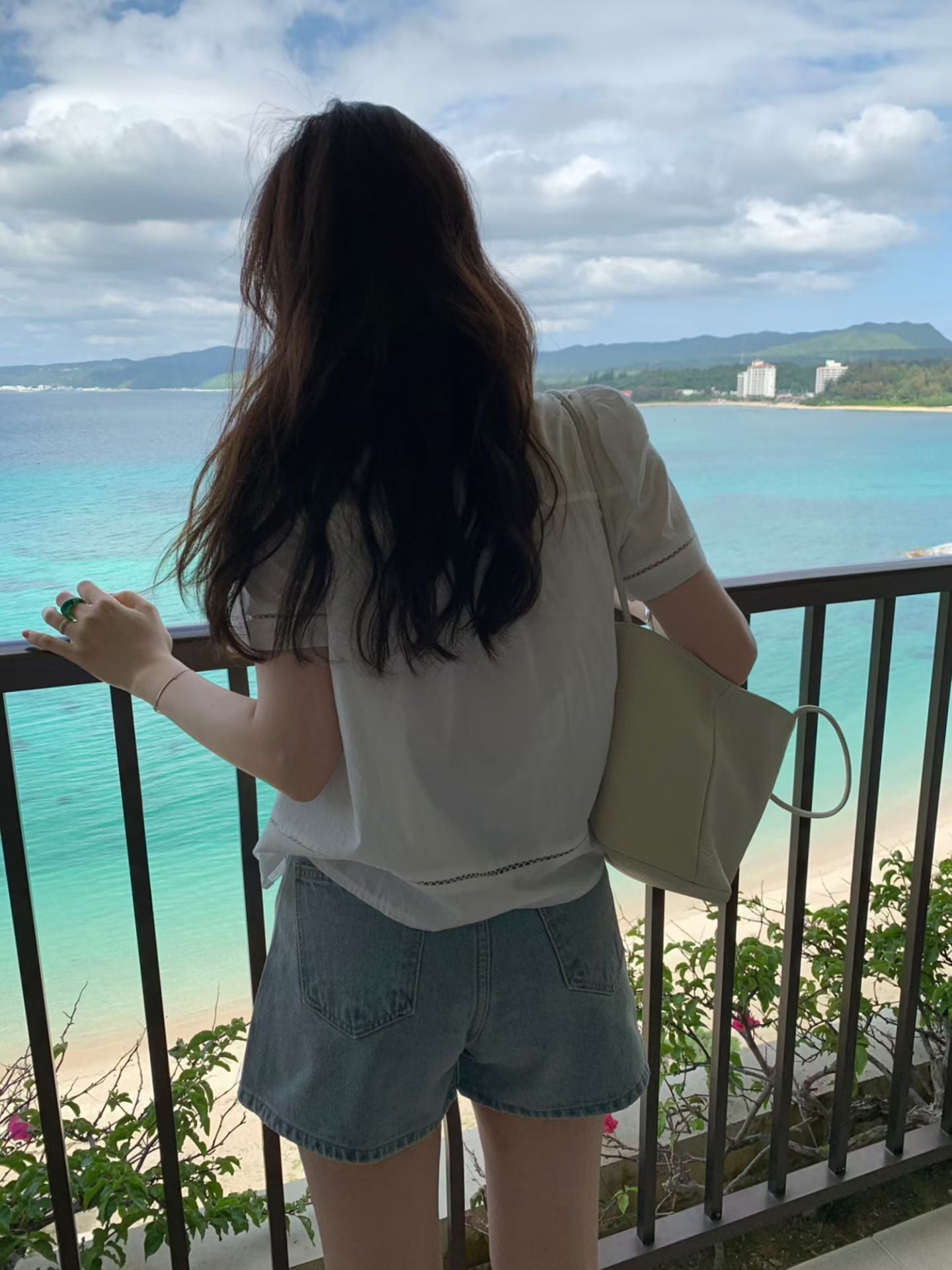 J02夏日必備☀️香榭午後丹寧短褲