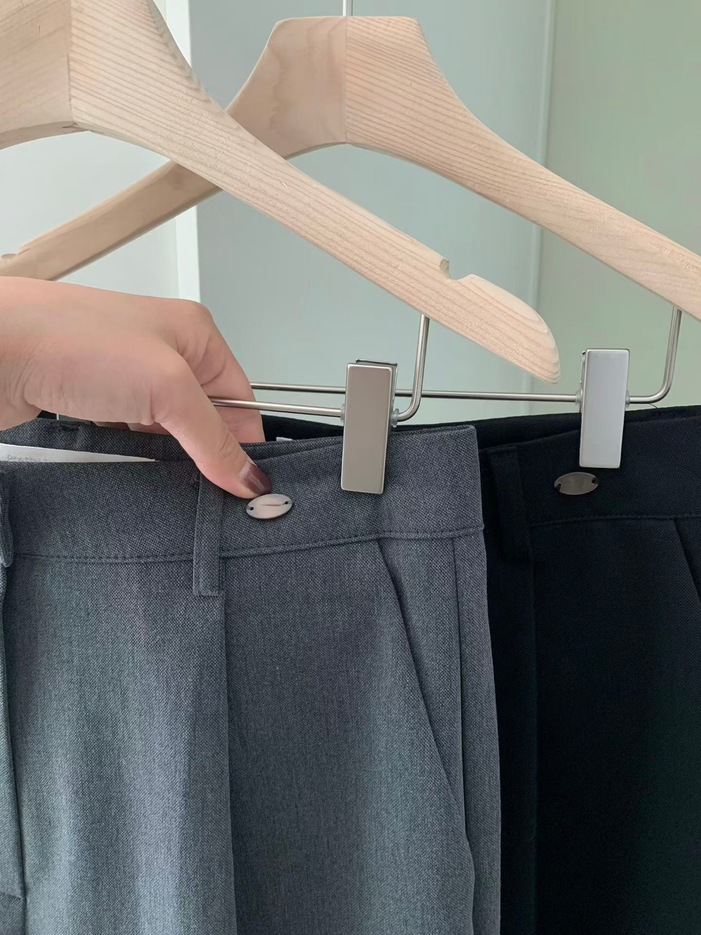 質感厚挺羊毛西裝褲