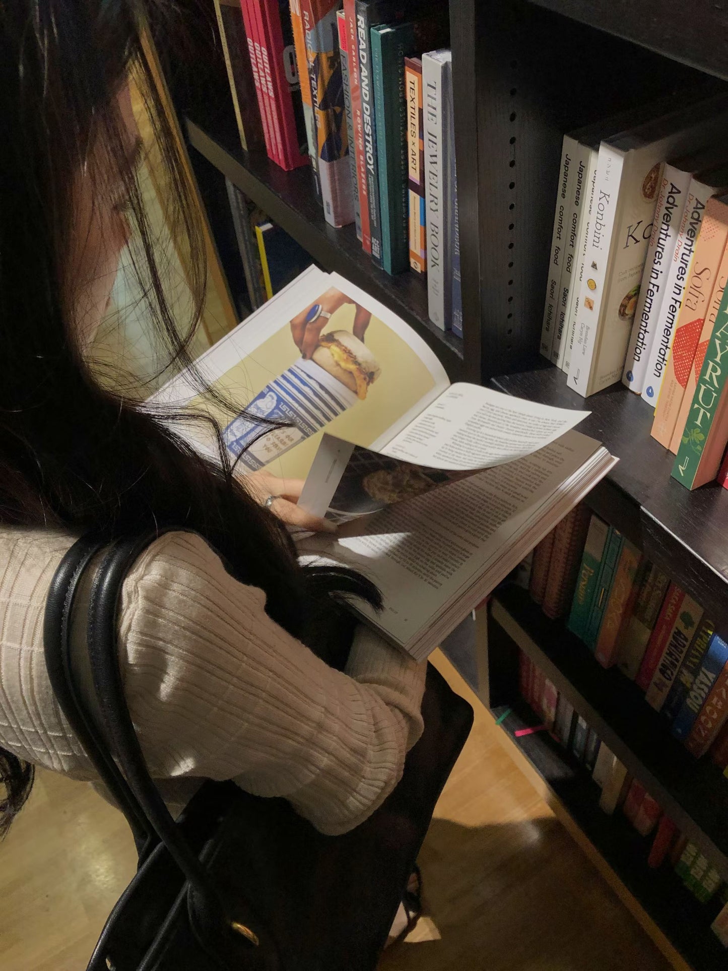 F01針織蕾絲彈性上衣