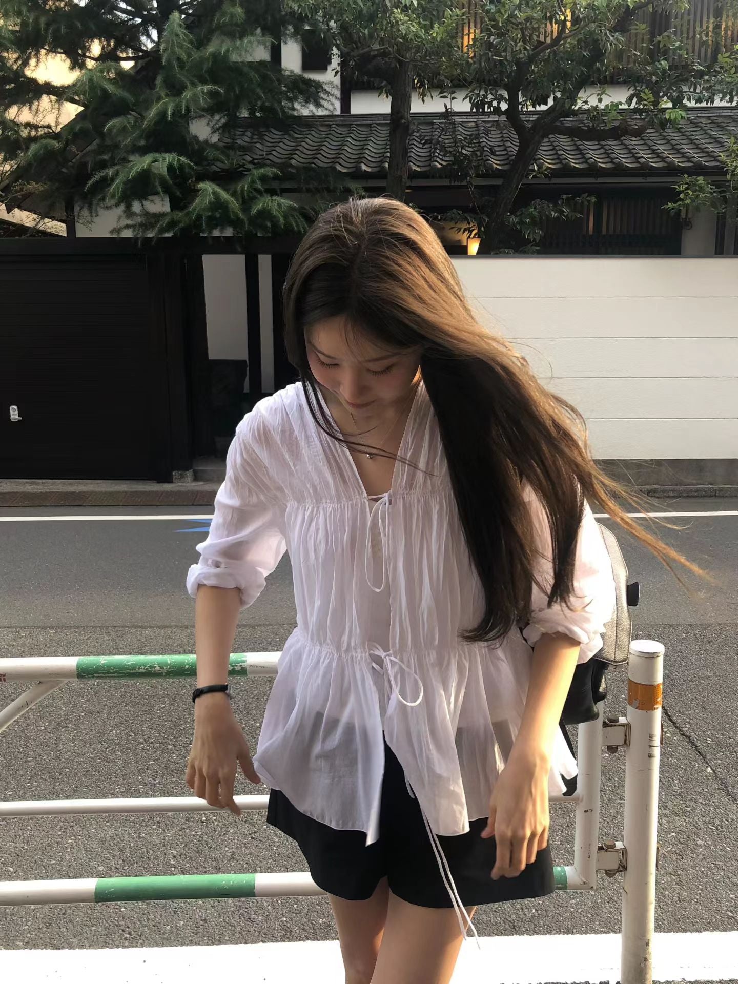 【現貨🍦】A16法式溫柔皺摺綁帶襯衫
