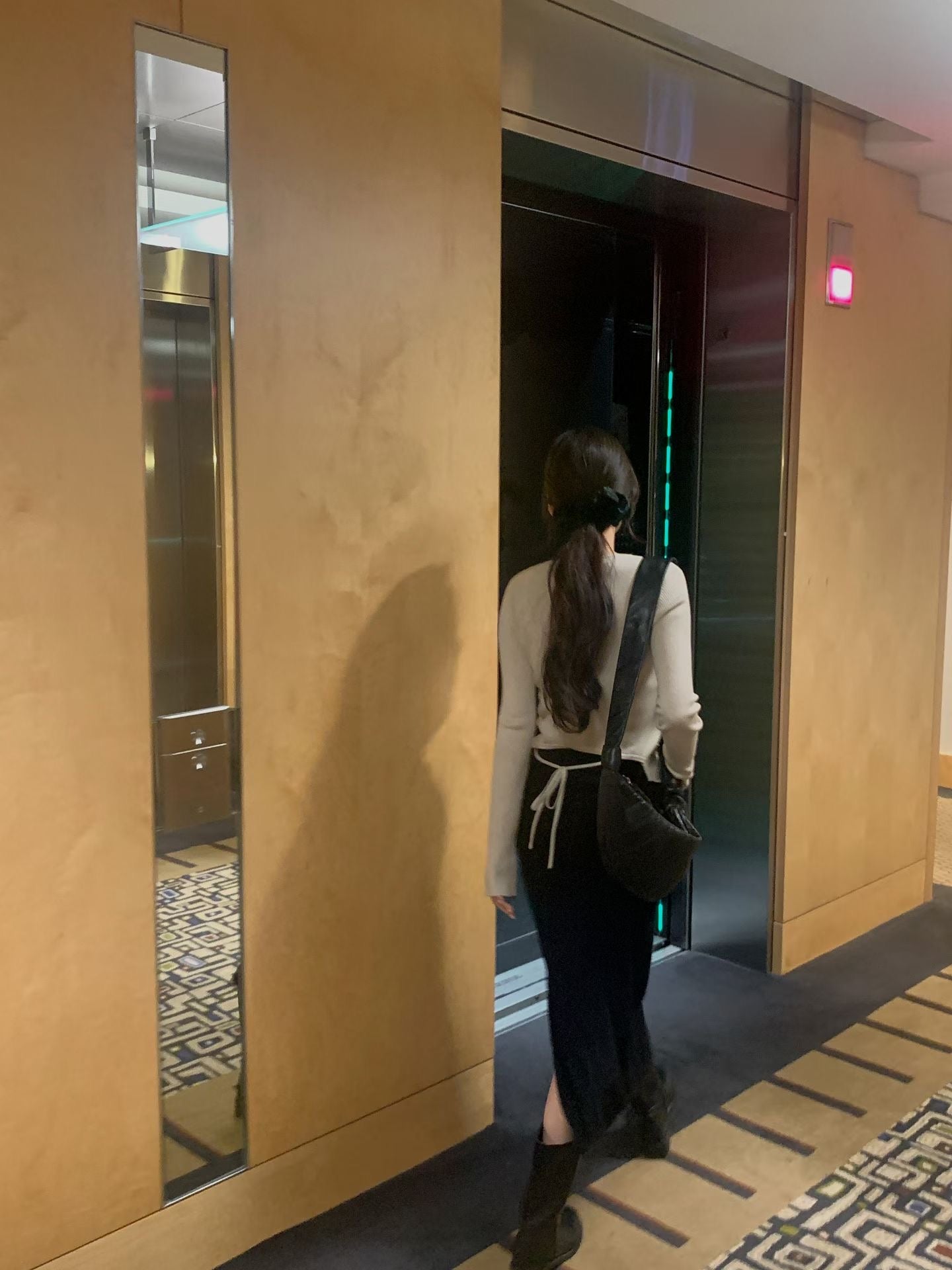 【現貨🍦】F09針織後綁帶上衣