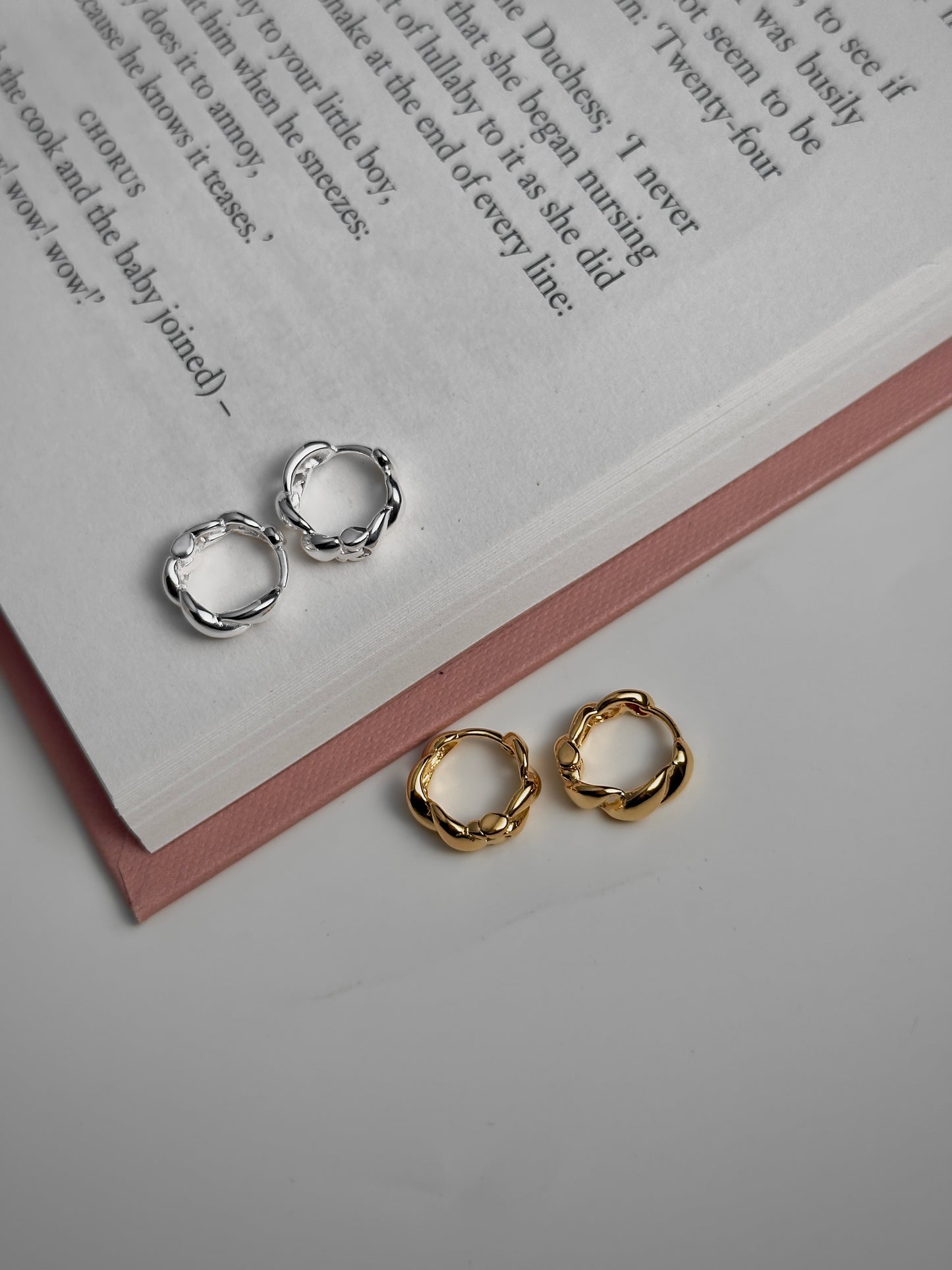 重磅！經典款簡約麻花耳扣