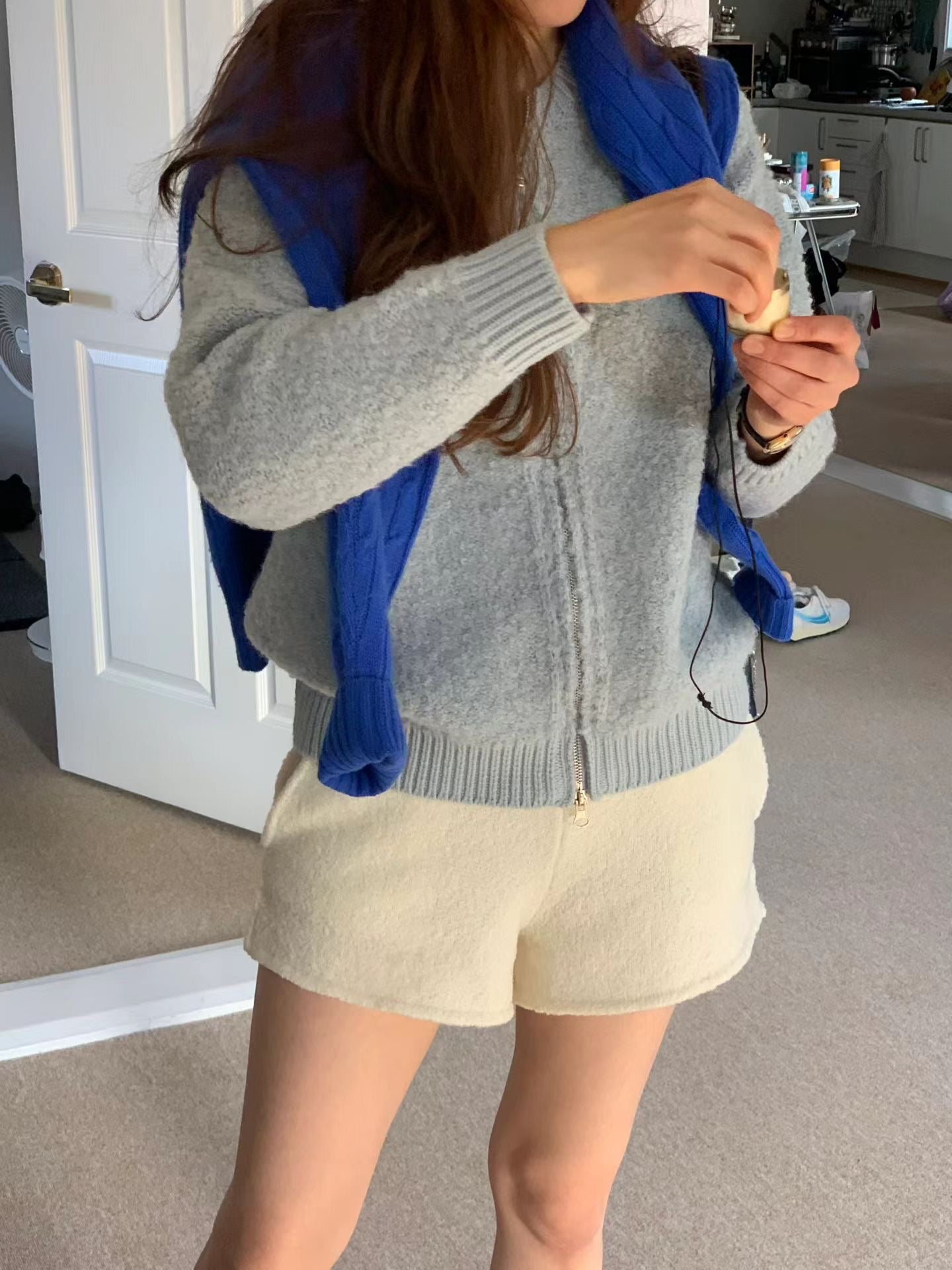 療癒色系🩵寶寶藍圈圈毛毛衣開衫