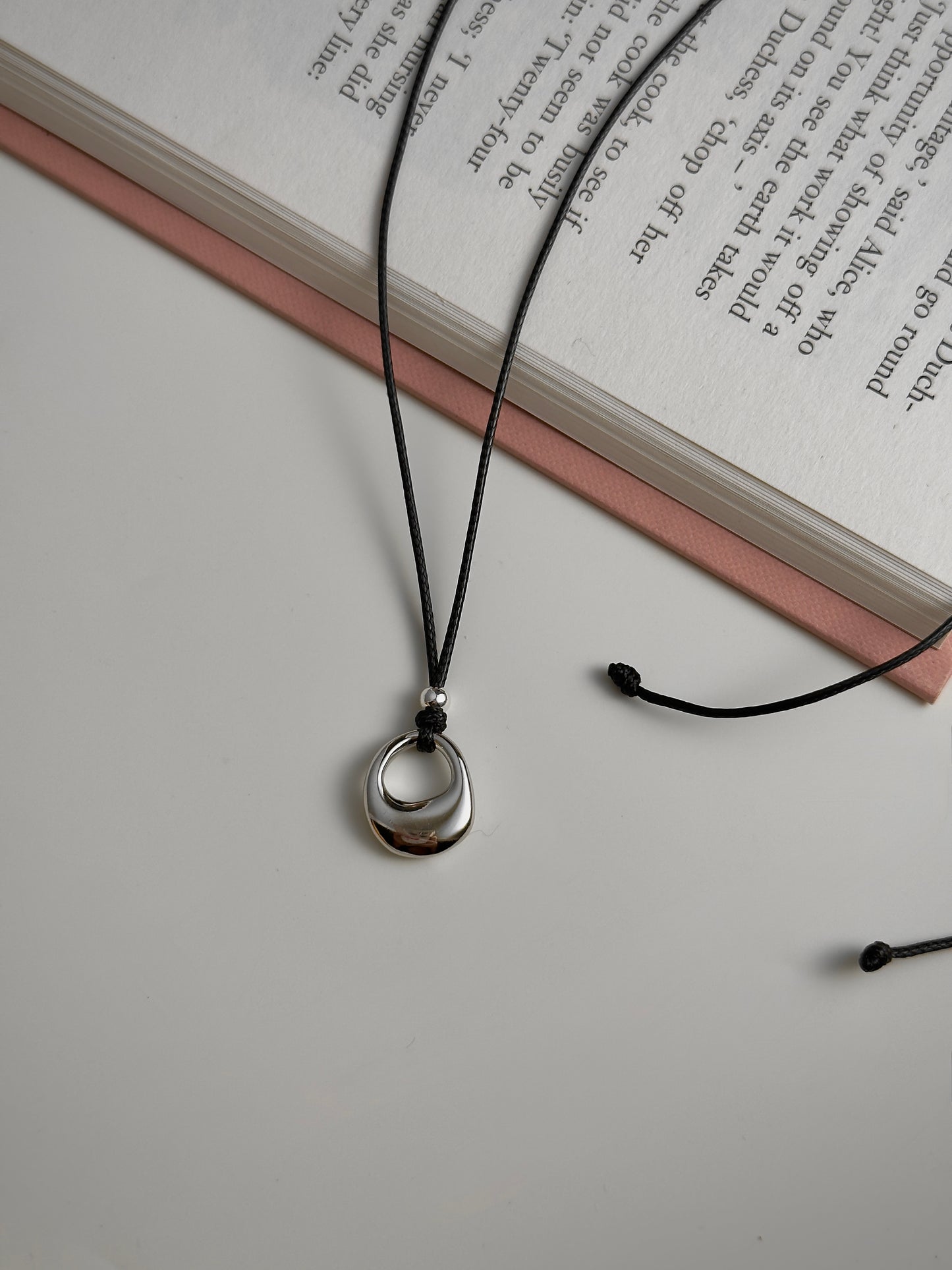 穿搭必備🤍份量感長鏈毛衣鏈