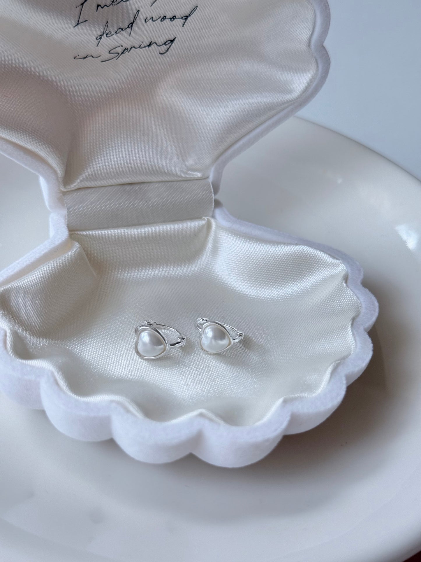 愛心珍珠耳扣💛Heart Pearl Earrings