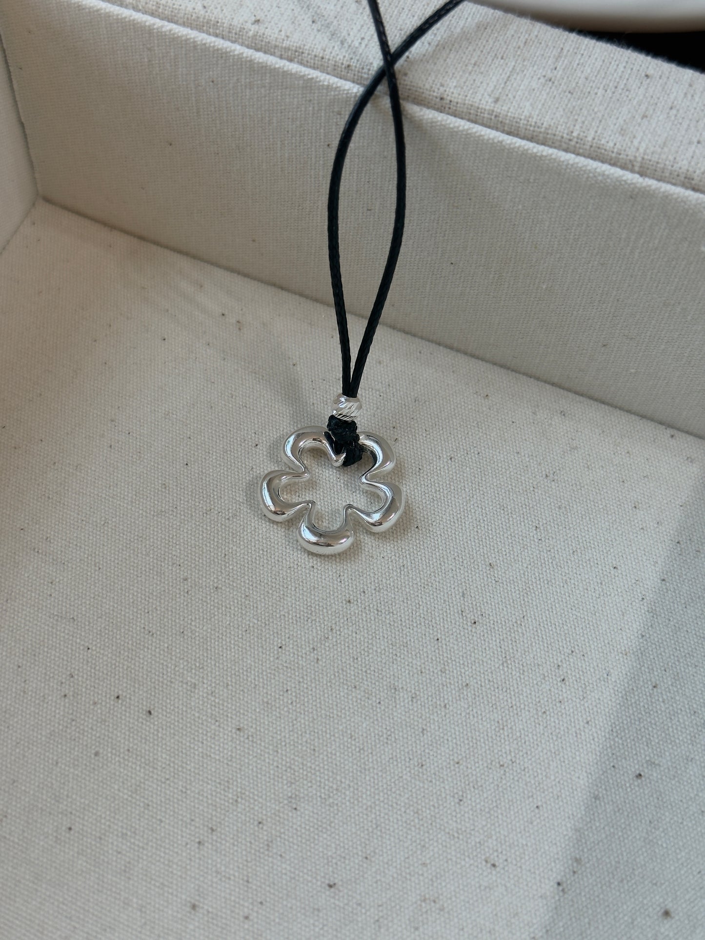 重工小花長鏈毛衣鏈🌼