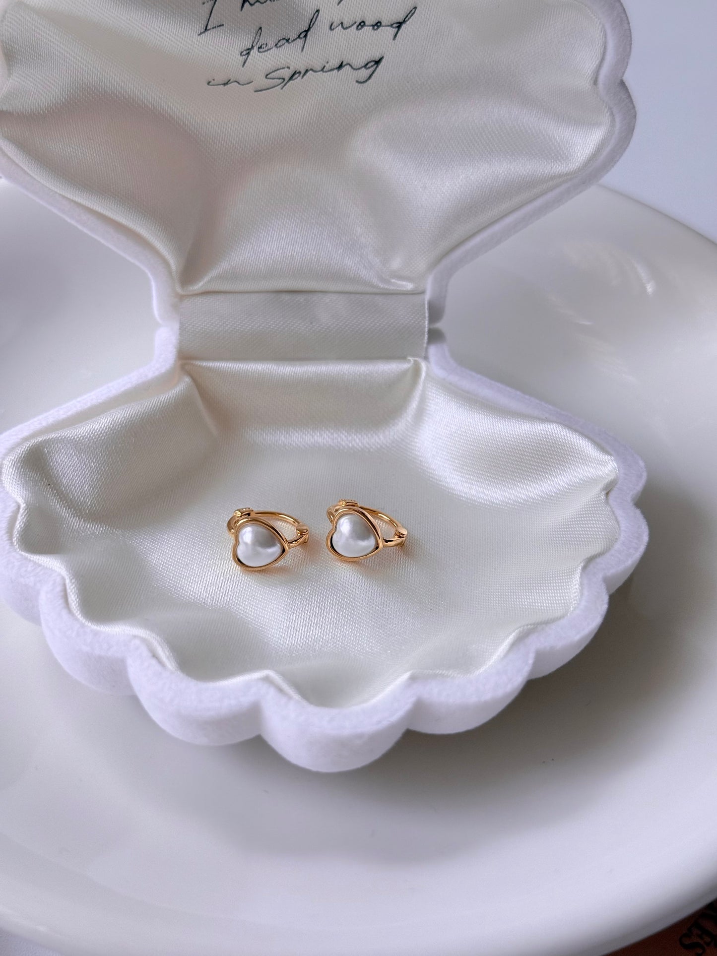 愛心珍珠耳扣💛Heart Pearl Earrings