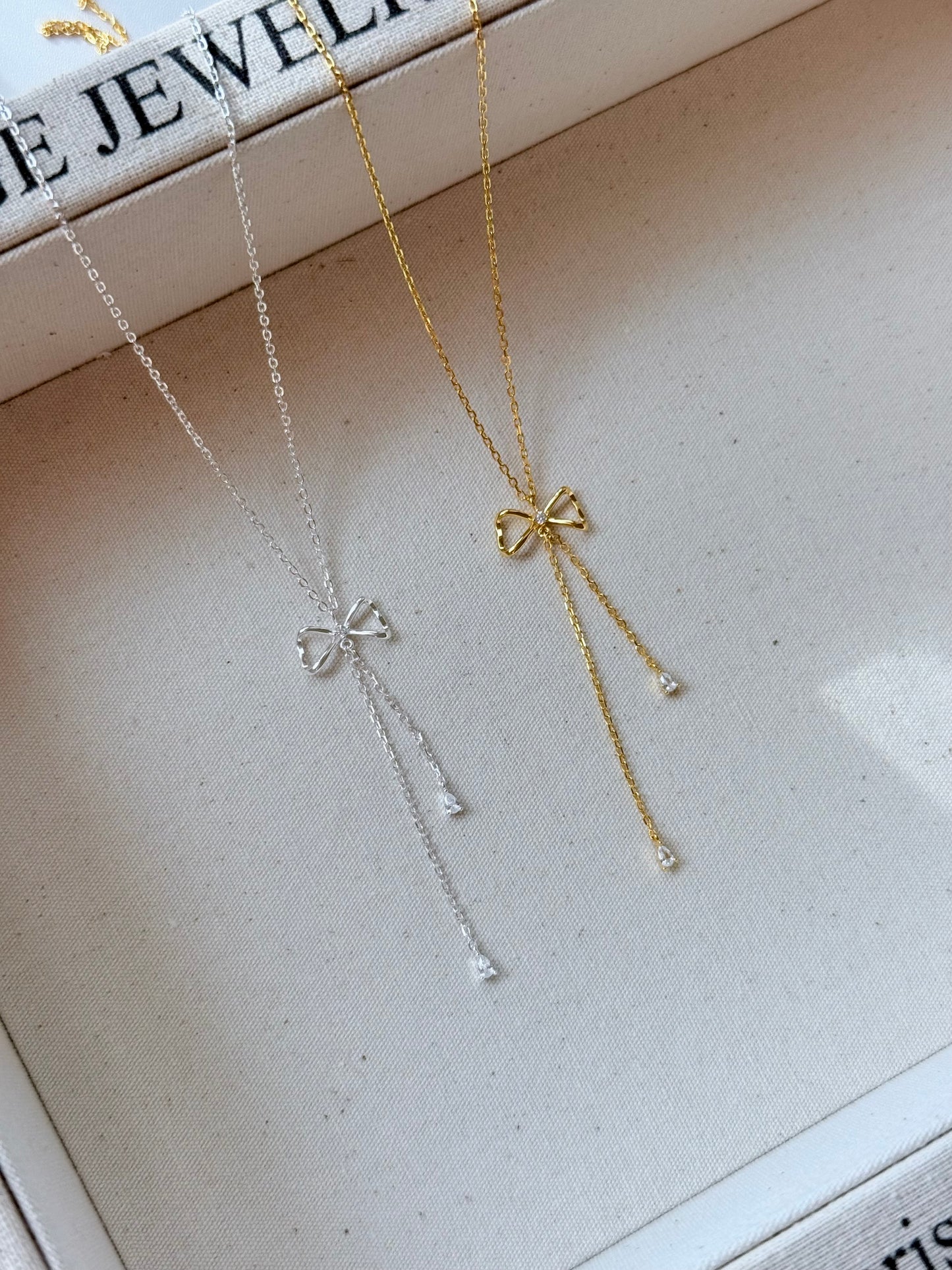 浪漫蝴蝶結項鍊Romantic Ribbon Necklace