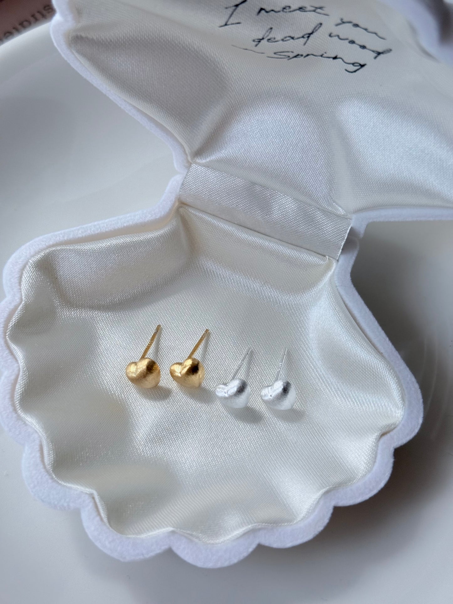 霧面愛心耳環💖Matte Heart Earrings