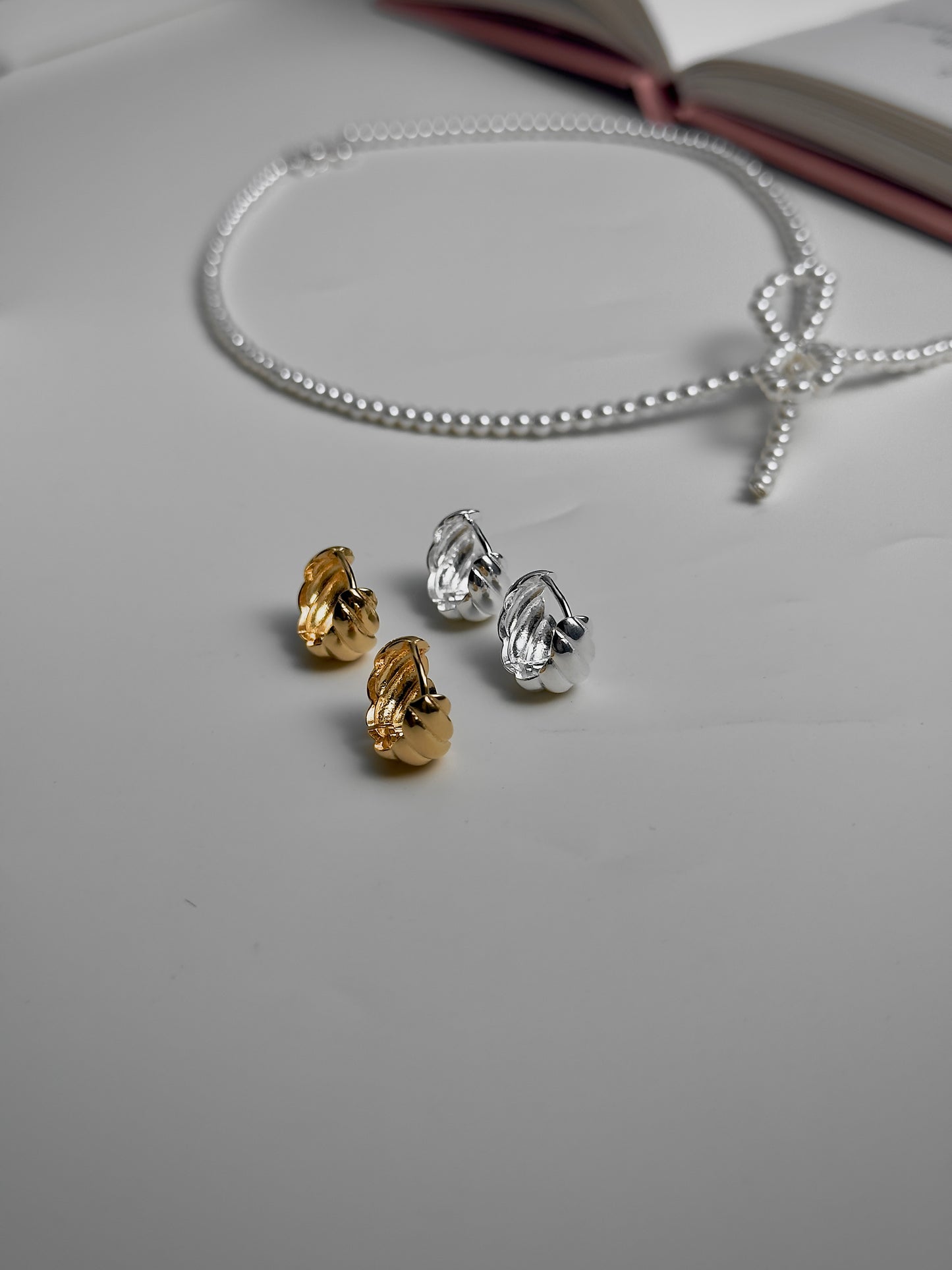 推薦款🎄💖份量感麻花胖胖耳扣