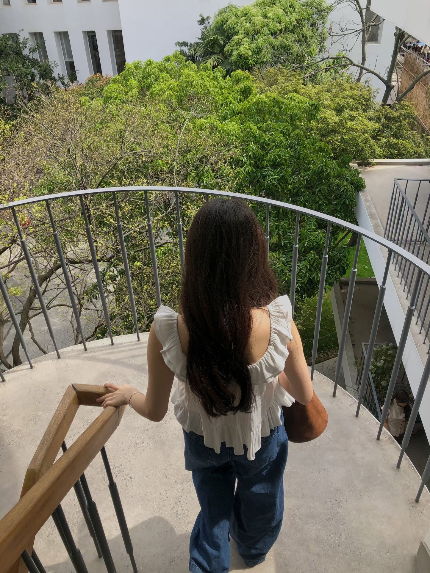 【現貨🍦】Y26法式奶油皺摺荷葉背心