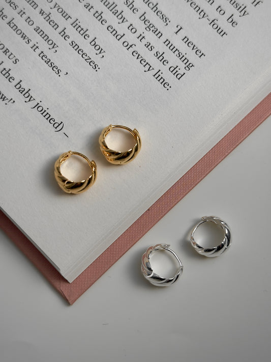 推薦款🎄💖份量感麻花胖胖耳扣