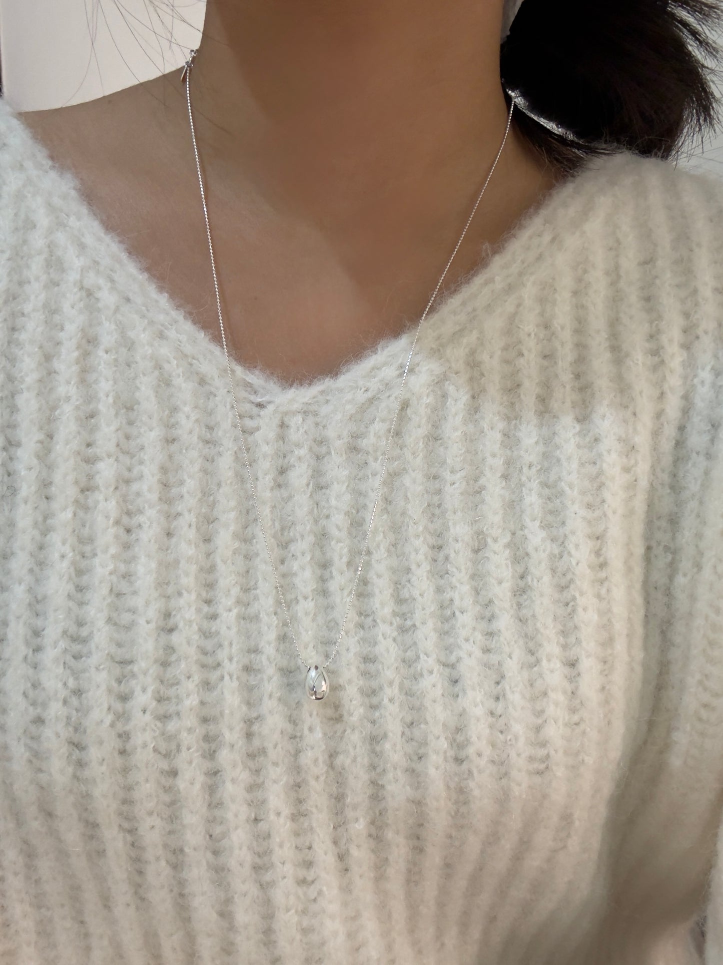 穿搭必備🤍輕量感水滴長鏈毛衣鏈