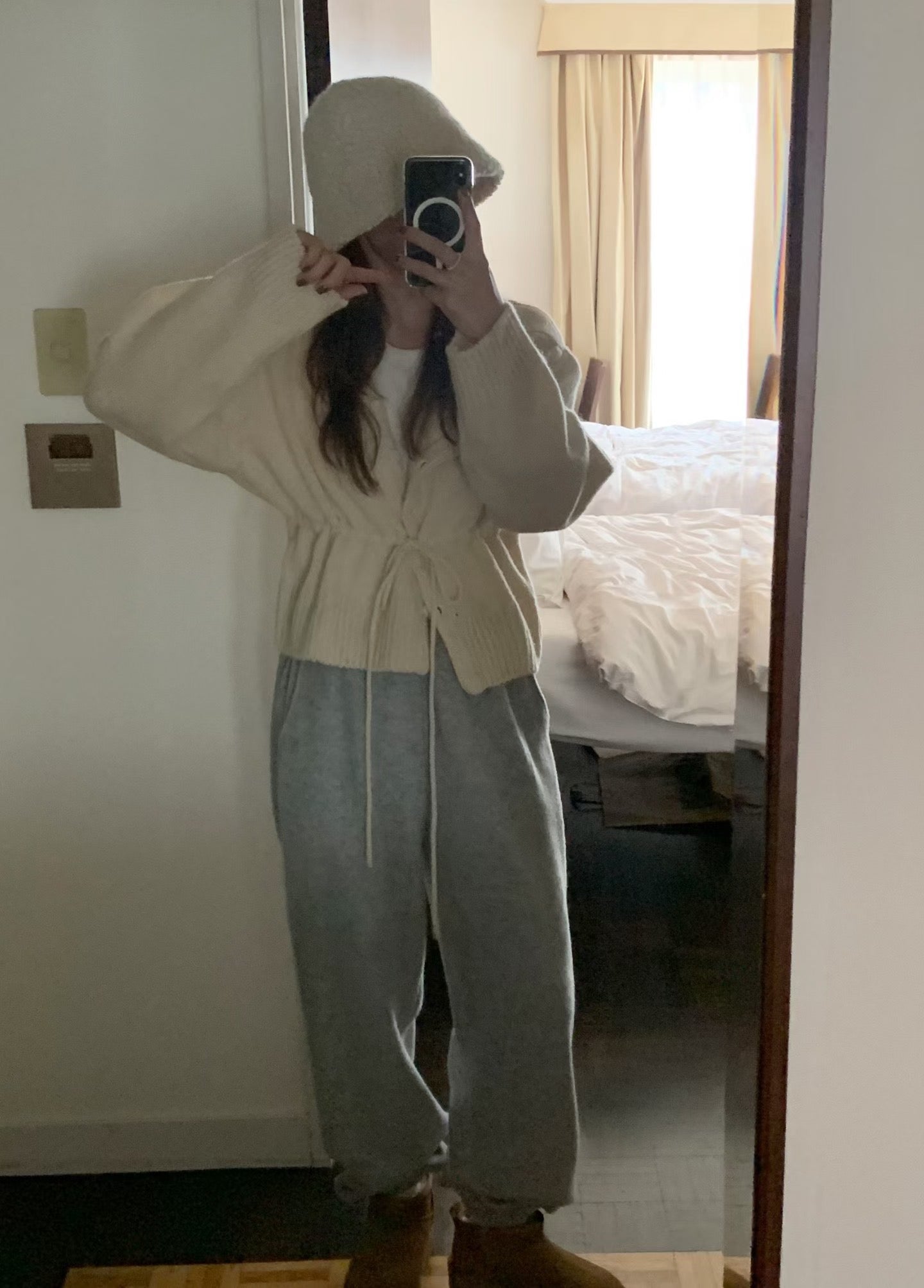 100%羊毛🦙溫柔綁帶抽繩針織外套