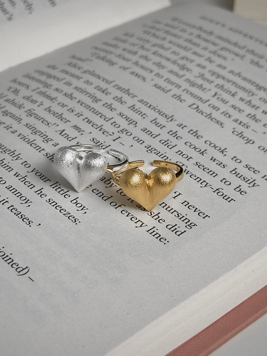 重磅推薦💖份量感霧面愛心戒指