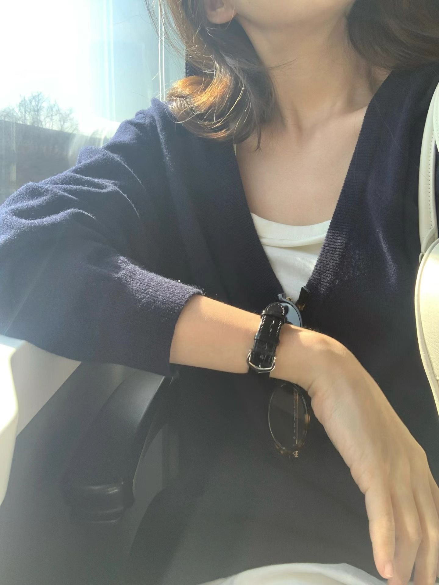 【現貨🍦】M45Ounce慵懶感v領針織上衣